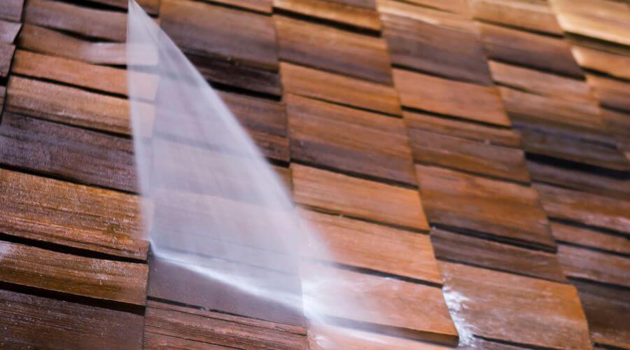Professional gutter cleaning in Spencer, NE